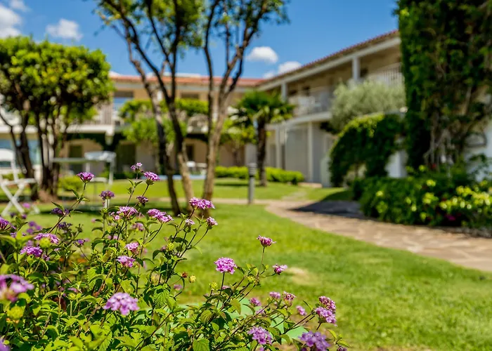 Ξενοδοχείο The Pelican & - Adults Only 4*