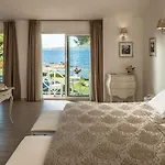 Hotel The Pelican & - Adults Only
