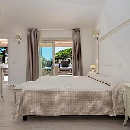 The Pelican & - Adults Only Otel 4*